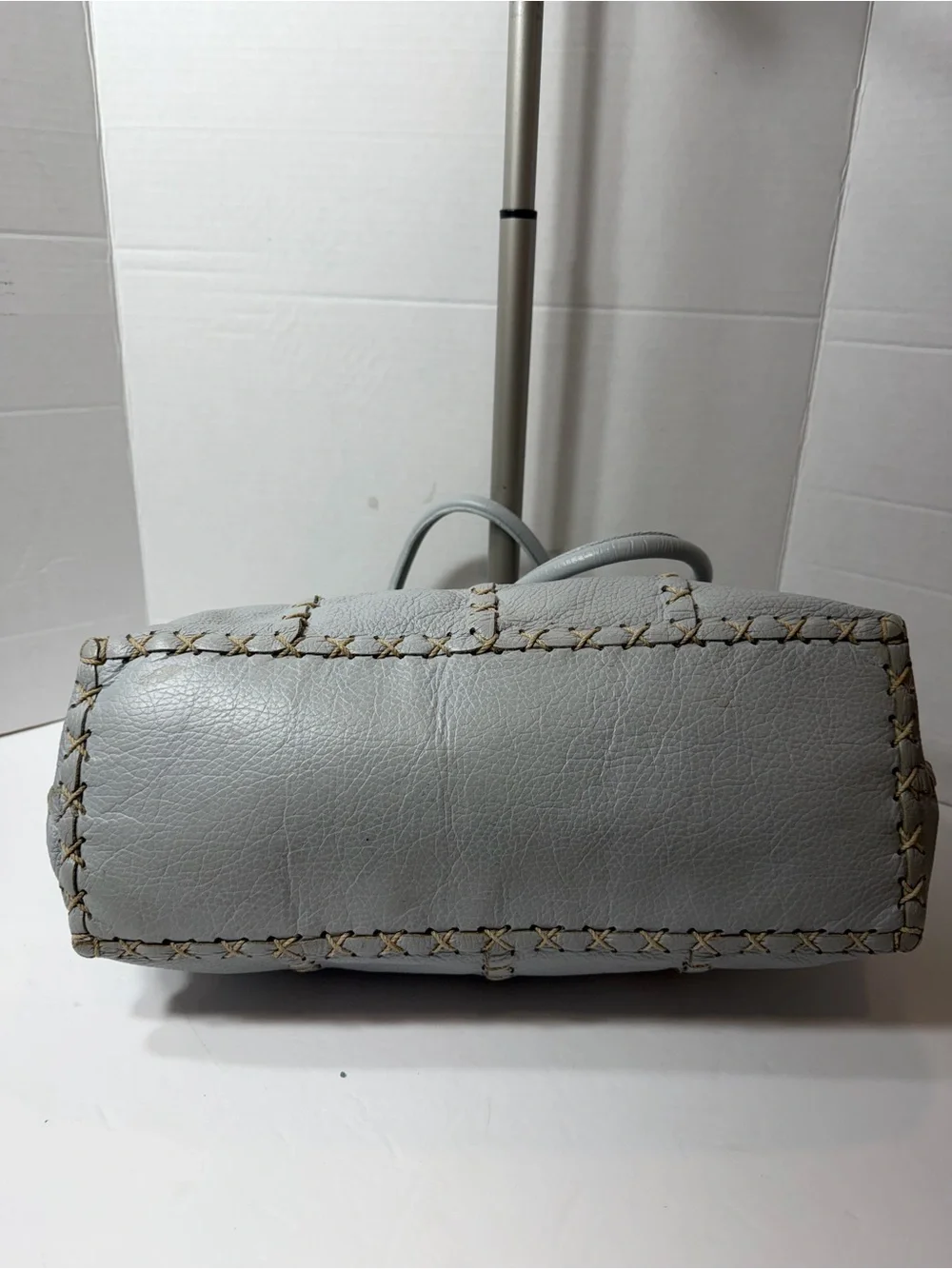 BERGE ITALY LEATHER SQUARE STITCH PURSE PALE BLUE HOBO - Picture 5 of 7
